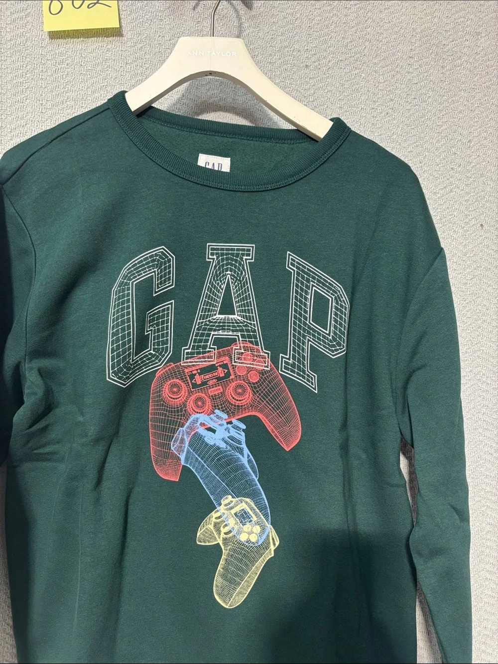 Gap size XL kids sweatshirt